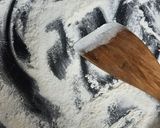 عکس مرحله 3 از دستور سفره یلدا + برشتوک نارگیلی
