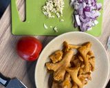 Pappardelle erdei rókagombás garnélás fehérboros vajmártással recept fázis 1 fotója