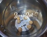 A picture of step 1 of Peda Lassi.
