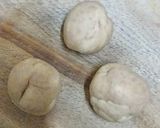 A picture of step 6 of Seasonal Fresh Tuver & hara Lehsan Ka Paratha.