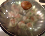 A picture of step 8 of 551-Style Delicious Juicy Shumai.