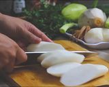 A picture of step 1 of Vegetarian Dumplings – Secret to a Rich Broth Without MSG.