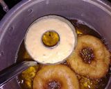 Foto langkah ke 5 dari resep Donat cair tanpa diuleni.