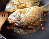 A picture of step 3 of Pan grilled tilapia.