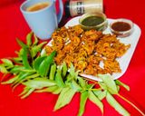 प्याज़ के पकौड़े करी फ़्लेवर (Pyaz ke pakode kari flavour recipe in Hindi) रेसिपी चरण 5 फोटो