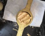 A picture of step 2 of Murukku / Chakli.