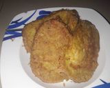 A picture of step 1 of Indomie with Egg.