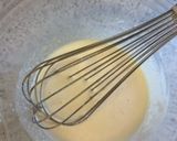 A picture of step 2 of Cafe-Style Soufflé Pancakes.