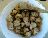 Foto del paso 1 de la receta: Coliflor con patatas al horno