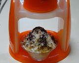 A picture of step 2 of Coffee Shaved Ice.