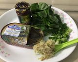 A picture of step 1 of Smoked Herring And Basil Tom Yum Fried Rice.