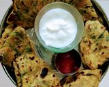 मेथी थेपला (methi thepla recipe in marathi) रेसिपी स्टेप 4 फोटो 