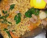 Foto langkah ke 3 dari resep Mie kuah tomyam instant.