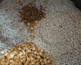 मल्टी ग्रेन स्टफ इडली (Multi grain stuff idli recipe in Hindi) रेसिपी चरण 3 फोटो