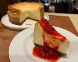 A picture of step 27 of New York Cheesecake.