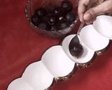 A picture of step 5 of Mawa Gulab jamun.