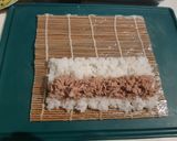 Foto del paso 10 de la receta: Sushi para principiantes (sin alga nori)