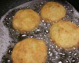 A picture of step 3 of Crispy crab cakes.
