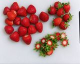 Foto langkah ke 2 dari resep Strawberry Cokelat Siram Viral (Chocoberry).