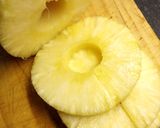 Foto del paso 3 de la receta: Espárragos trigueros con piña y jamón ibérico 🇪🇸