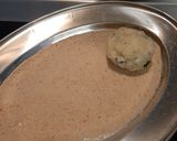 Foto del passaggio 4 della ricetta Polpette portoghesi con baccalà e patate (pasteis de bacalhau)