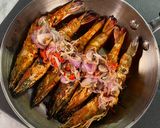 Foto langkah ke 5 dari resep Udang Bakar Sambal Matah.