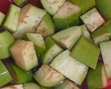 Foto langkah ke 1 dari resep Tumis Terong kecap Pedas.