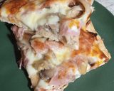 Φωτογραφία βήματος 3 της συνταγής Η εύκολη πίτσα χωρίς μαγιά