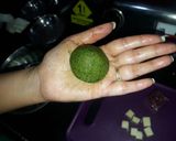 A picture of step 3 of Palak cheese balls.