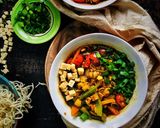A picture of step 4 of Soft Tofu Cubes Vegetable Thukpa.