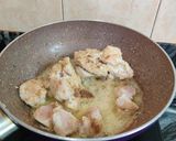 A picture of step 4 of Stir Fry Pepper Chicken.