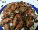 Foto del paso 6 de la receta: Salteado de longanizas con champiñón