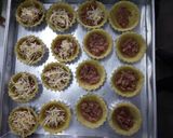 Foto langkah ke 8 dari resep Quiche Lorraine.