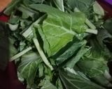 Foto langkah ke 2 dari resep Tumis Sawi Hijau Telur.