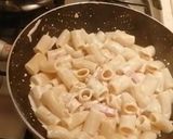 A picture of step 5 of Mezze Maniche with Lemon and Ham.