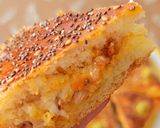 صورة لخطوة 3 من وصفة مملحات على شكل مثلث وبحشوة لذيذة جداً 😋😋
