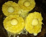 Foto langkah ke 9 dari resep Bihun Fantasi Keju Telur Puyuh.