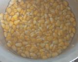 A picture of step 1 of Sweet corn chat.