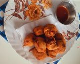 A picture of step 5 of Aloo Bonda.