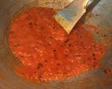 A picture of step 4 of Carrot Peas curry.