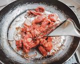 รูปขั้นตอนการทำที่ 3 ของ ข้าวผัดน้ำพริก เนื้อหวาน ไข่เจียว