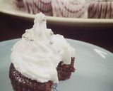A picture of step 7 of Beetroot velvet cupcakes.