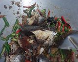 Foto langkah ke 4 dari resep Ikan caru tauco pedes.