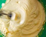 Foto langkah ke 1 dari resep Butter cookies telur asin.