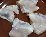 Foto del paso 1 de la receta: Jamoncitos de pollo al horno con queso 🧀🍗