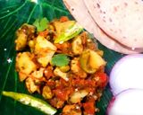 A picture of step 10 of Mix vegetables with chicken karahi.