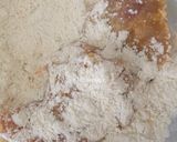 Foto langkah ke 4 dari resep Ayam Geprek Keju Mozzarella.