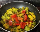 A picture of step 4 of Mixed vegetable with Malabar spinach.