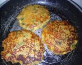 A picture of step 4 of Mashed Potatoes Patties.