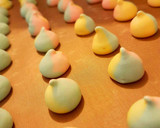 Foto langkah ke 13 dari resep Meringue (Kisses) Cookies.